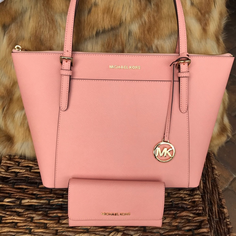 NWT Michael Kors Ciara Handbag and matching wallet